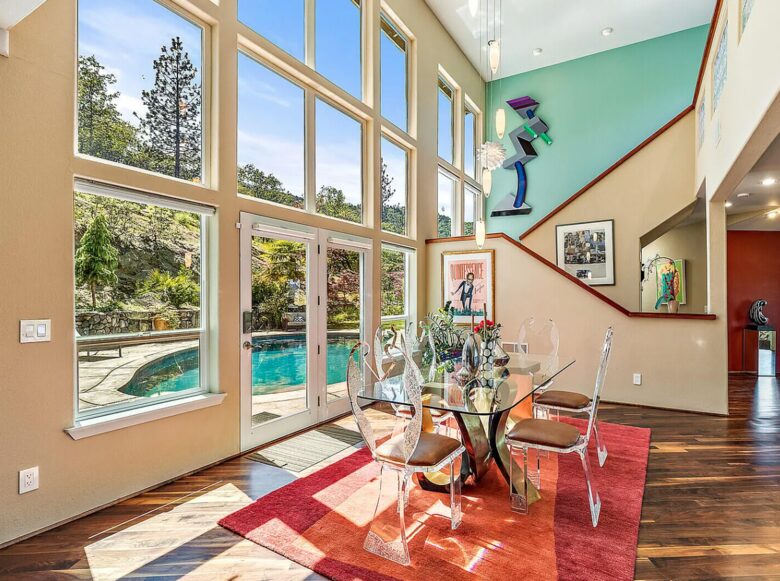 Wine Country Estate in Artist's Enclave - Ashland, Oregon