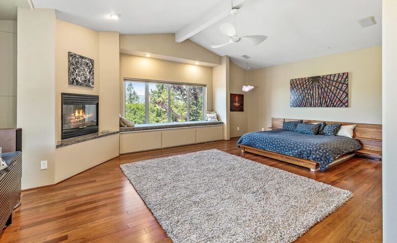 Wine Country Estate in Artist's Enclave - Ashland, Oregon