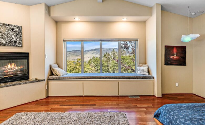 Wine Country Estate in Artist's Enclave - Ashland, Oregon