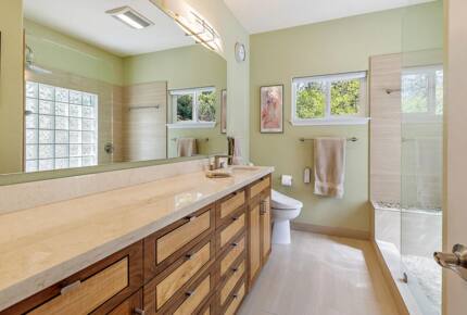 Wine Country Estate in Artist's Enclave - Ashland, Oregon