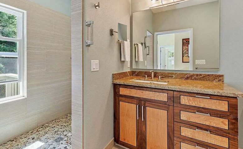 Wine Country Estate in Artist's Enclave - Ashland, Oregon