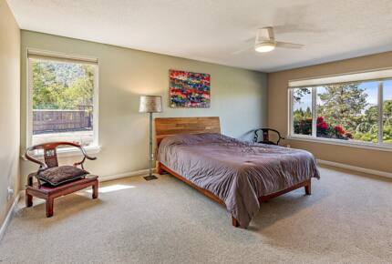 Wine Country Estate in Artist's Enclave - Ashland, Oregon