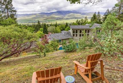 Wine Country Estate in Artist's Enclave - Ashland, Oregon