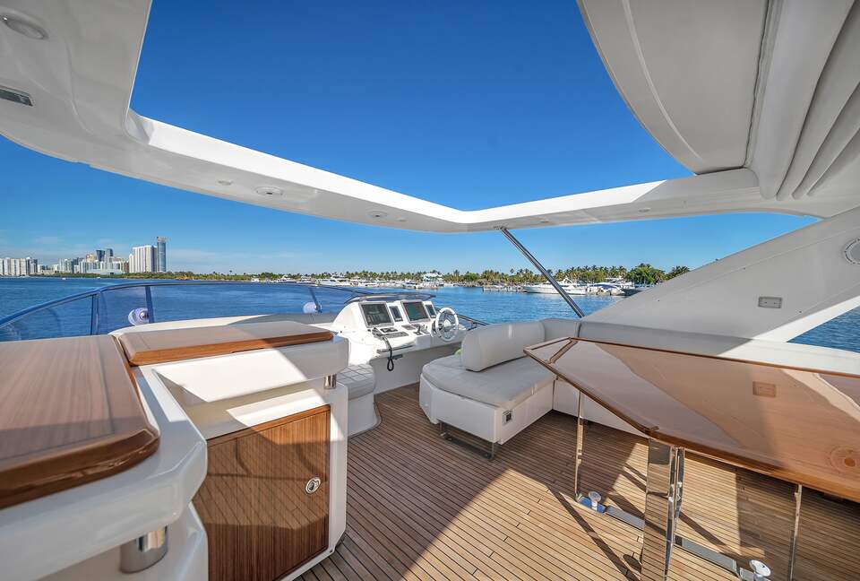 Lupo | Luxury Yacht in South Florida - Sunny Isles Beach, Florida