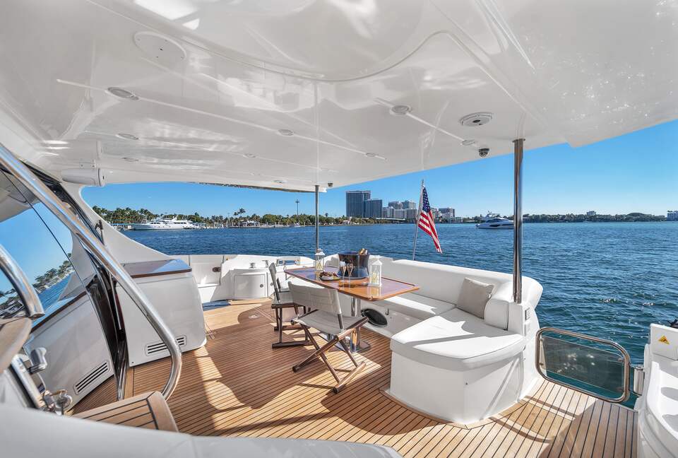 Lupo II | Luxury Yacht in South Florida - Sunny Isles Beach, Florida