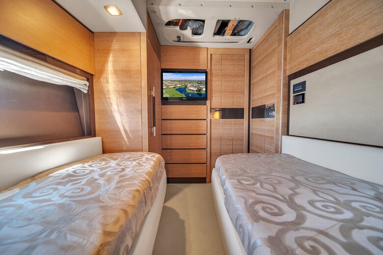 Lupo II | Luxury Yacht in South Florida - Sunny Isles Beach, Florida