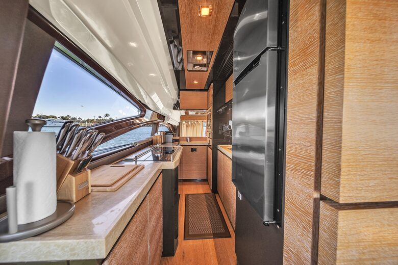 Lupo II | Luxury Yacht in South Florida - Sunny Isles Beach, Florida