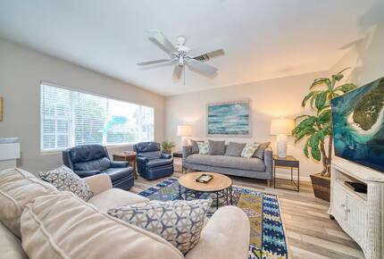 Dolphin House - Clearwater, Florida