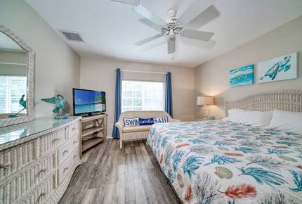 Dolphin House - Clearwater, Florida