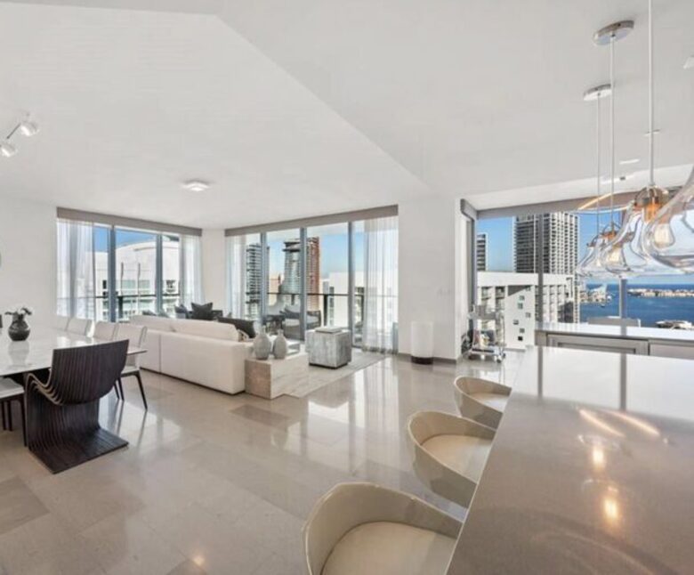 Brickell Luxury Condominium - Miami, Florida