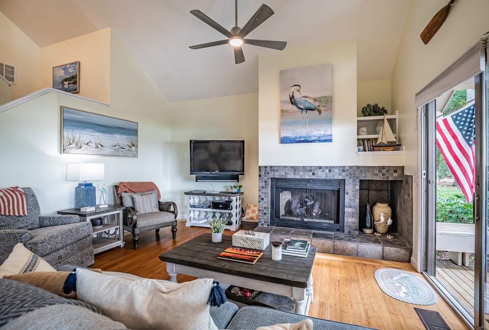 Bluff Villa | Water Views with Short Walk to Dataw Clubhouse and Pool - Saint Helena Island, South Carolina