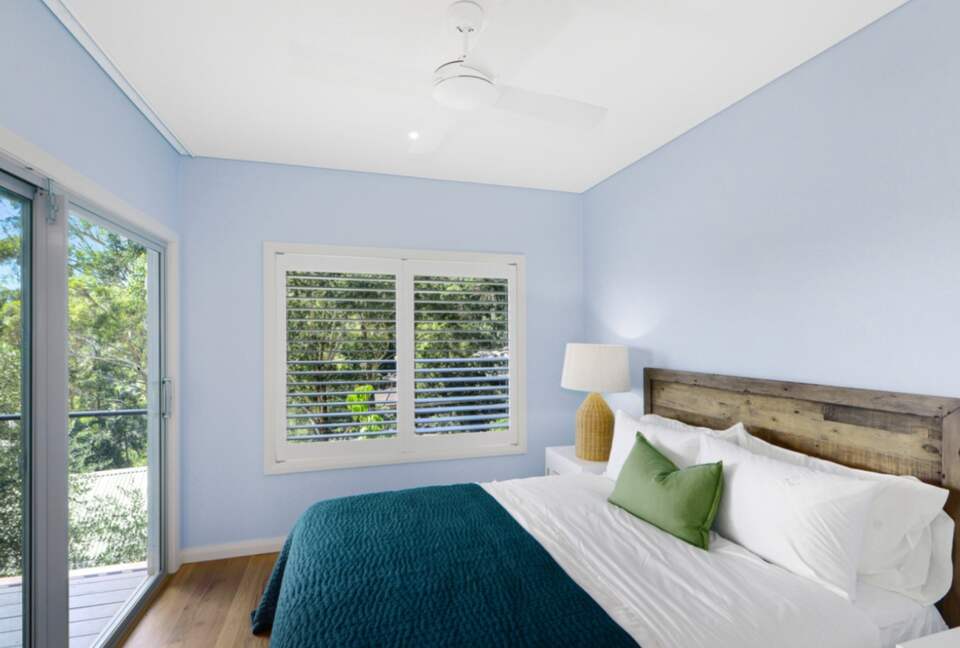 Fairscene Crescent - Avoca Beach, Australia