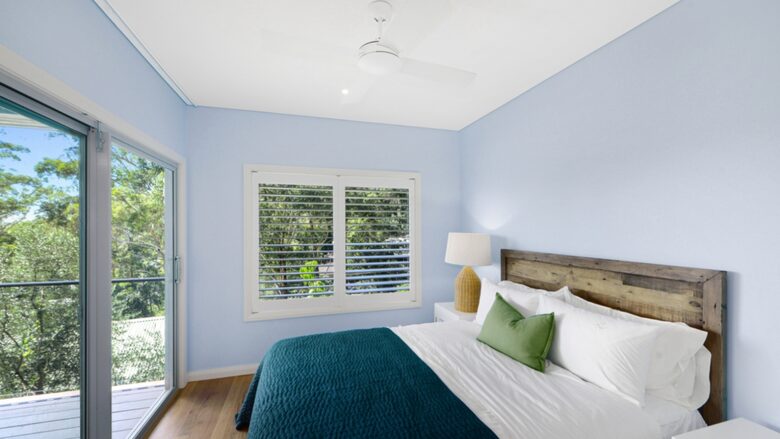 Fairscene Crescent - Avoca Beach, Australia