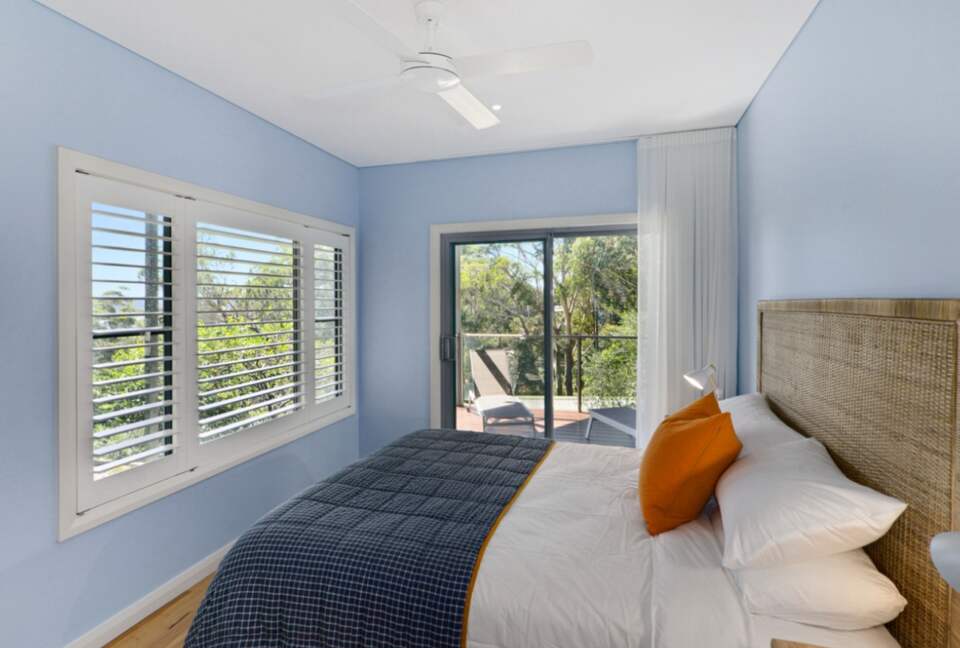 Fairscene Crescent - Avoca Beach, Australia