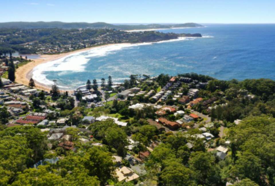 Fairscene Crescent - Avoca Beach, Australia