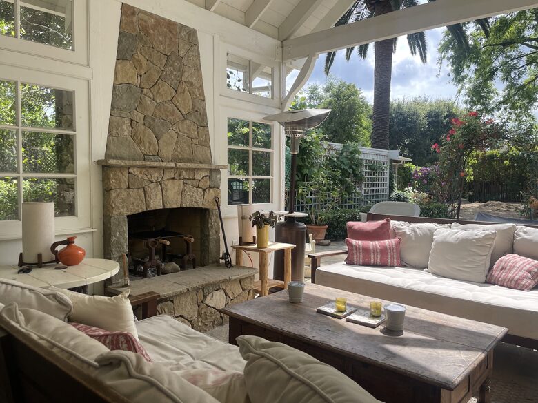 Gorgeous Historic Cottage - Walk to Town - Ojai, California