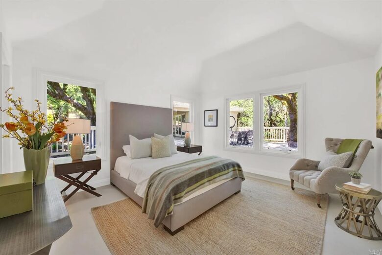 Napa Valley Vineyard Estate - Calistoga, California
