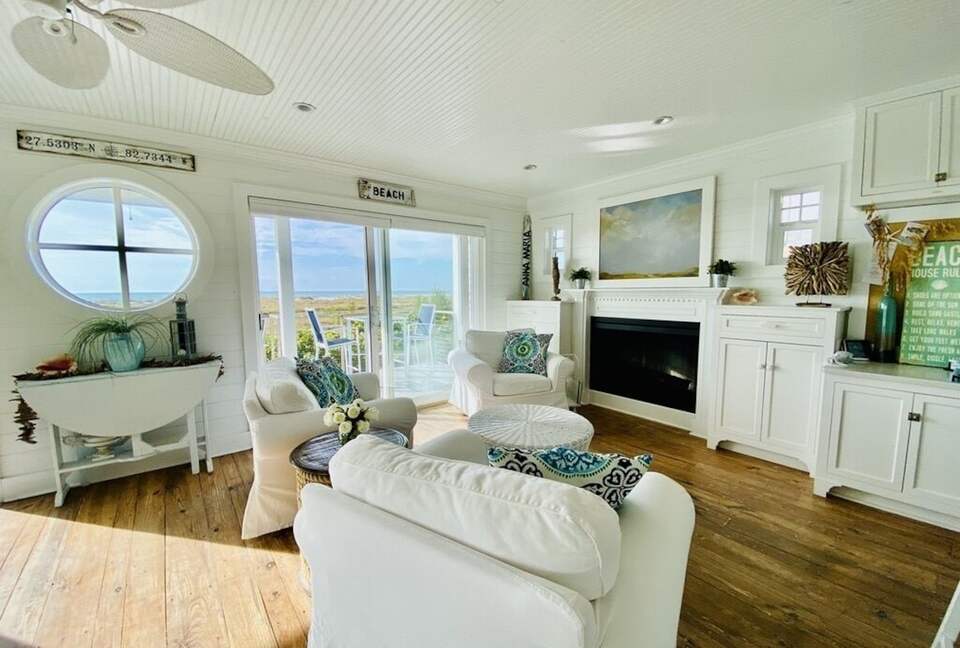 Gulf-Front Home on Desirable Bean Point Beach--Halcyon House - Anna Maria, Florida