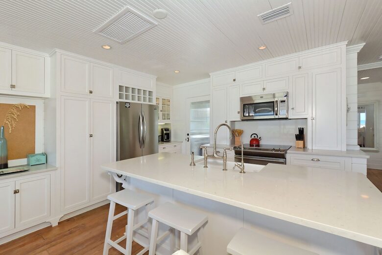 Gulf-Front Home on Desirable Bean Point Beach--Halcyon House - Anna Maria, Florida