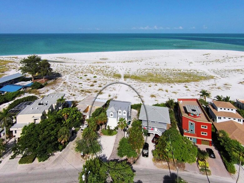 Gulf-Front Home on Desirable Bean Point Beach--Halcyon House - Anna Maria, Florida