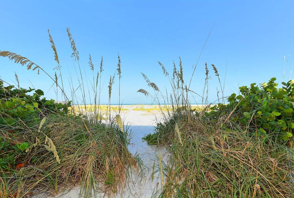 Gulf-Front Home on Desirable Bean Point Beach--Halcyon House - Anna Maria, Florida