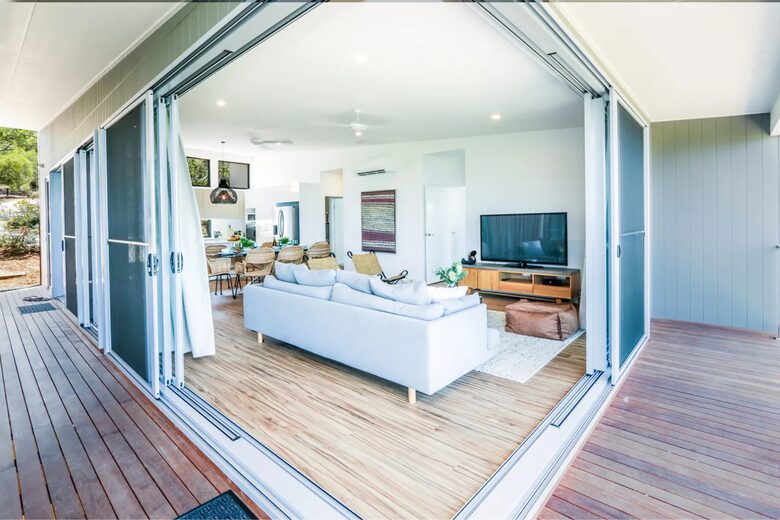 Corymbia Beach House - Agnes Water, Australia