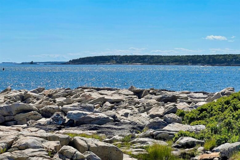 Boothbay Harbor - Spruce Point Stunner | Waterfront With Deep Water Dock Access - Boothbay Harbor, Maine