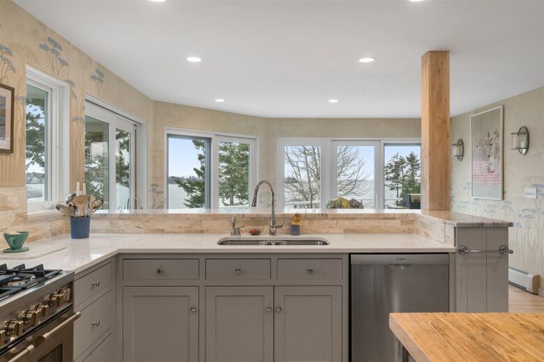 Boothbay Harbor - Spruce Point Stunner | Waterfront With Deep Water Dock Access - Boothbay Harbor, Maine