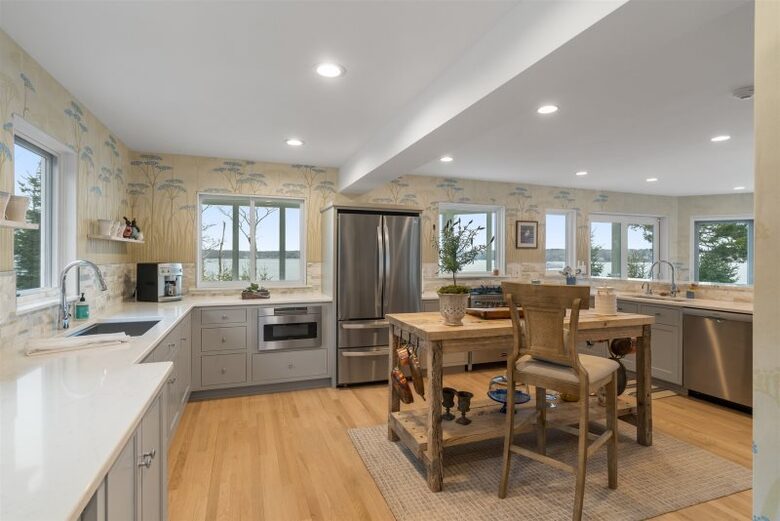 Boothbay Harbor - Spruce Point Stunner | Waterfront With Deep Water Dock Access - Boothbay Harbor, Maine