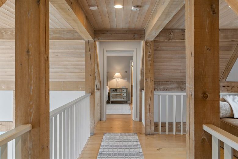 Boothbay Harbor - Spruce Point Stunner | Waterfront With Deep Water Dock Access - Boothbay Harbor, Maine