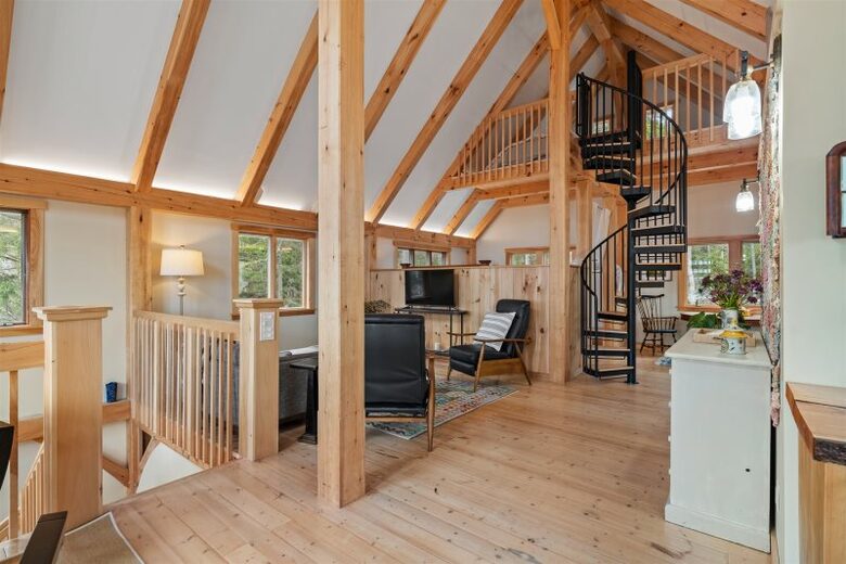 Boothbay Harbor - Spruce Point Stunner | Waterfront With Deep Water Dock Access - Boothbay Harbor, Maine