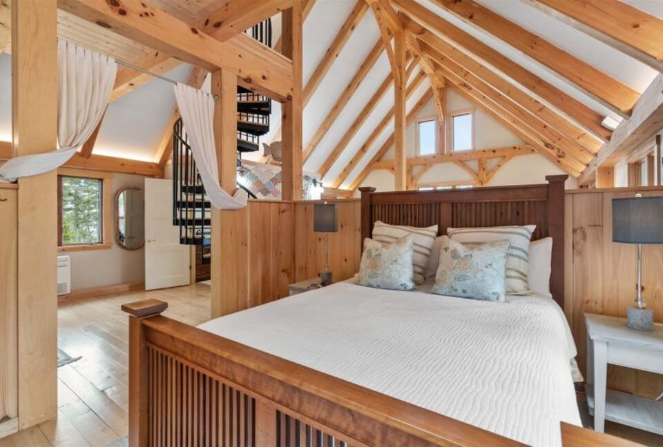 Boothbay Harbor - Spruce Point Stunner | Waterfront With Deep Water Dock Access - Boothbay Harbor, Maine