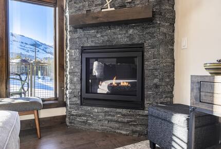 Luxury Mountain View Penthouse | Pool/Spa | Steps to Lift | aka WOW Unit - Park City, Utah