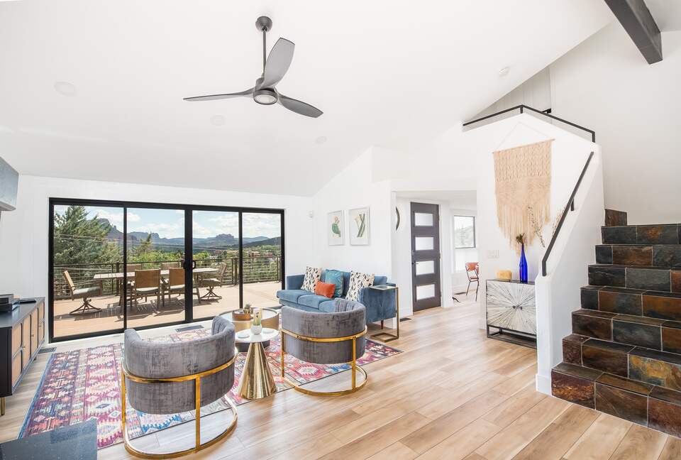 Uptown Viewhouse with Endless Views + Hot Tub - Sedona, Arizona