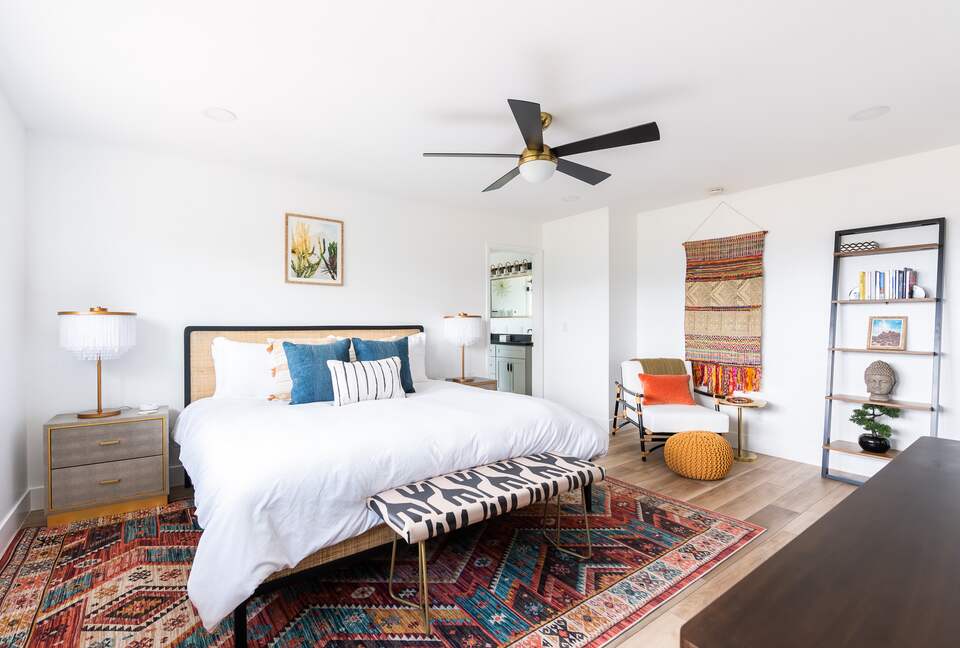 Uptown Viewhouse with Endless Views + Hot Tub - Sedona, Arizona