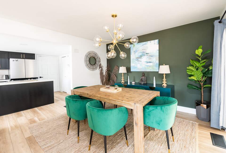 Uptown Viewhouse with Endless Views + Hot Tub - Sedona, Arizona