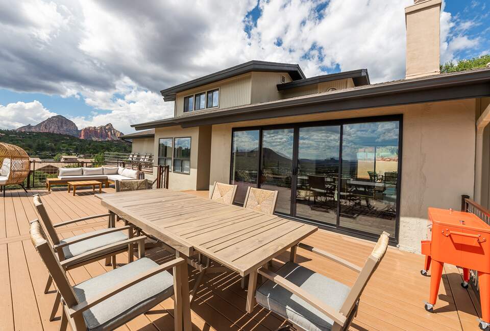 Uptown Viewhouse with Endless Views + Hot Tub - Sedona, Arizona