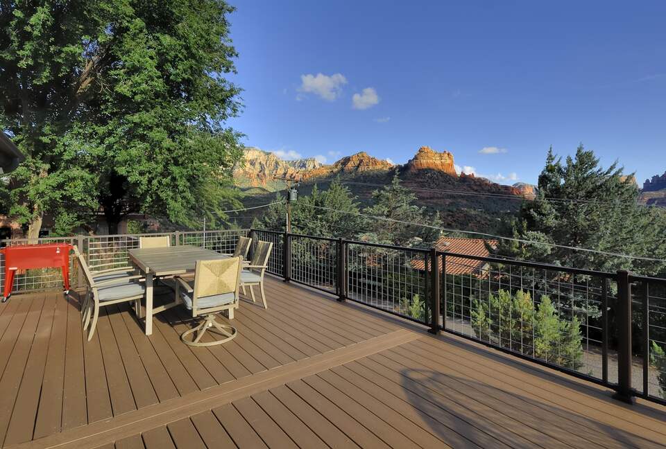 Uptown Viewhouse with Endless Views + Hot Tub - Sedona, Arizona