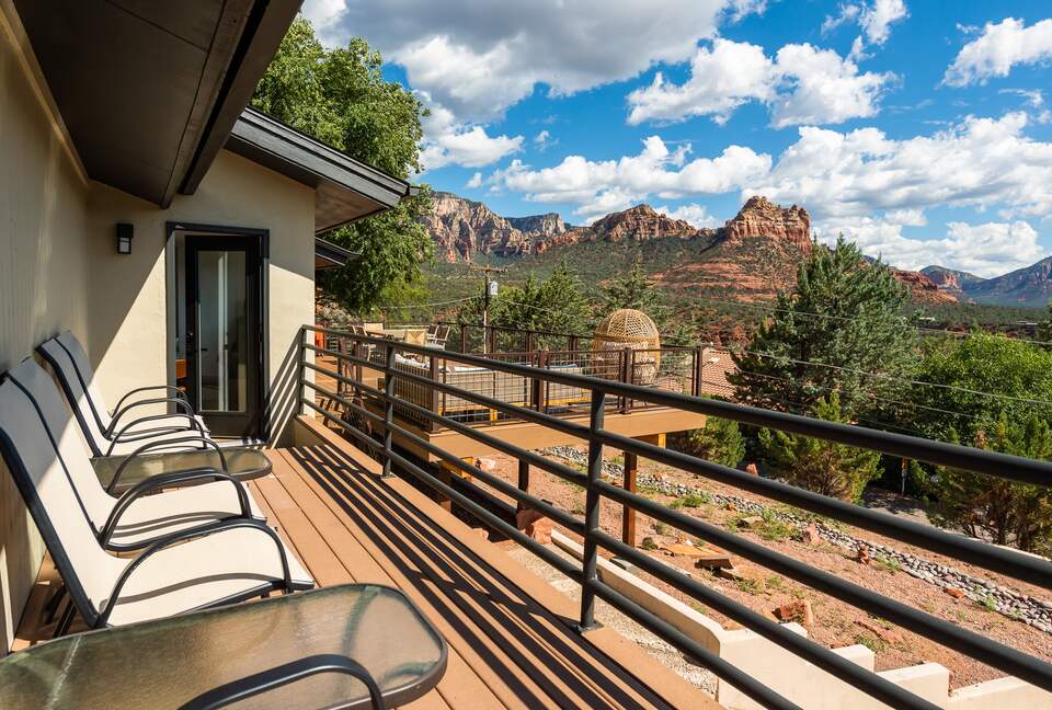 Uptown Viewhouse with Endless Views + Hot Tub - Sedona, Arizona