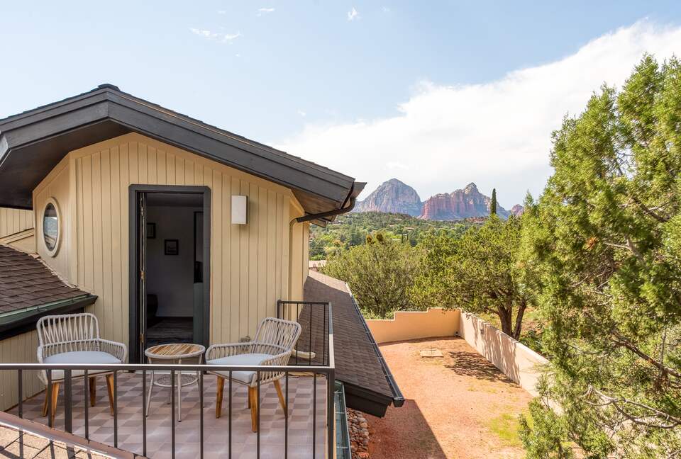 Uptown Viewhouse with Endless Views + Hot Tub - Sedona, Arizona