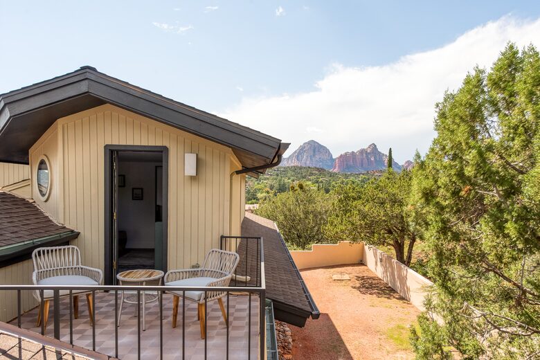 Uptown Viewhouse with Endless Views + Hot Tub - Sedona, Arizona
