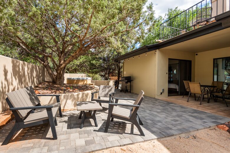 Uptown Viewhouse with Endless Views + Hot Tub - Sedona, Arizona