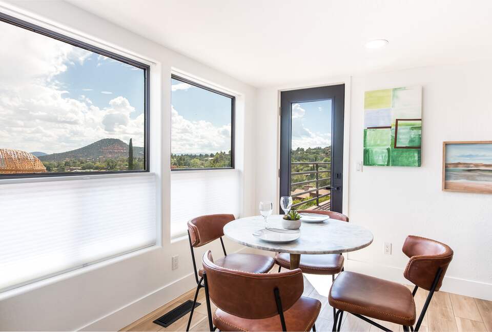 Uptown Viewhouse with Endless Views + Hot Tub - Sedona, Arizona