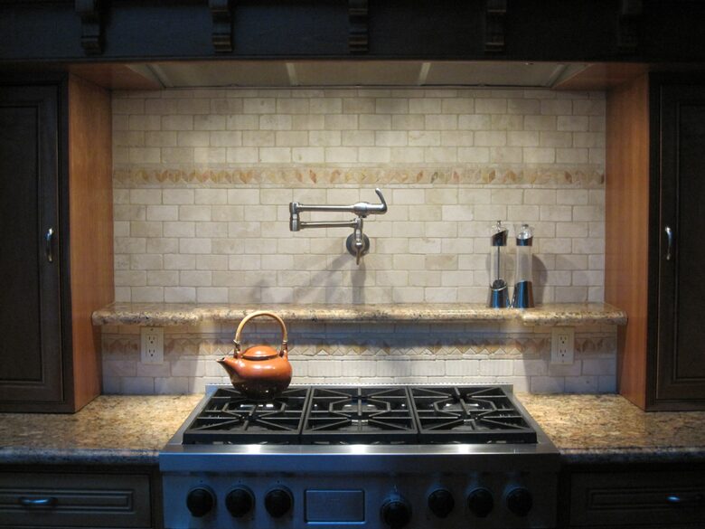 Sausalito Living with Spectacular Views - Sausalito, California