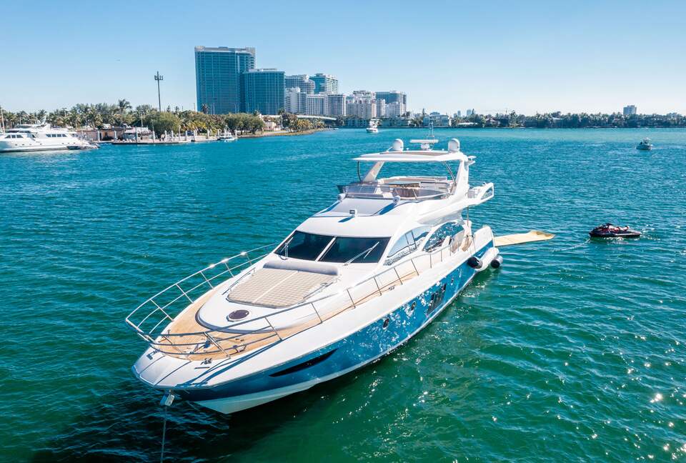 Lupo | Luxury Yacht in South Florida - Sunny Isles Beach, Florida