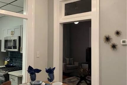 Perfectly Located, Chic New Orleans Apartment - New Orleans, Louisiana