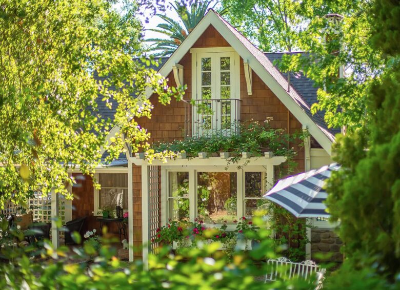 Gorgeous Historic Cottage - Walk to Town - Ojai, California