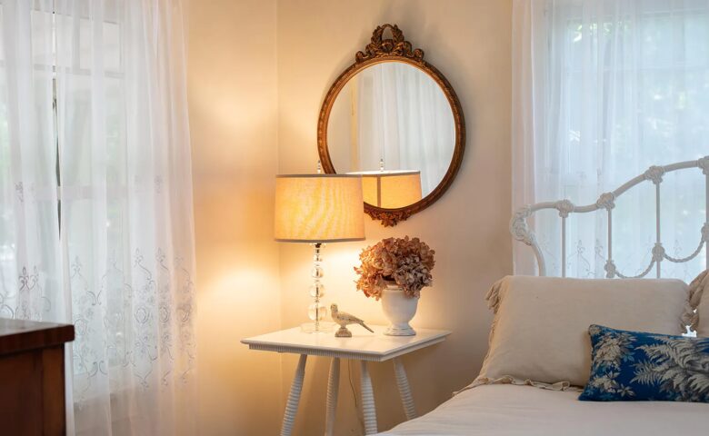 Gorgeous Historic Cottage - Walk to Town - Ojai, California