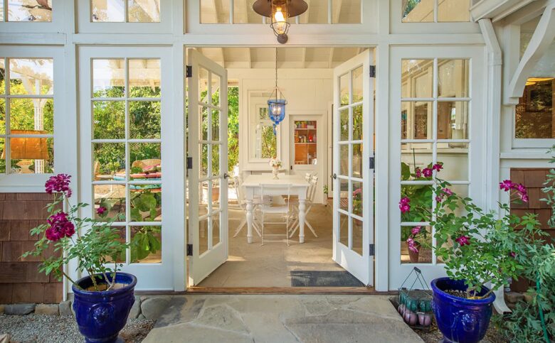 Gorgeous Historic Cottage - Walk to Town - Ojai, California