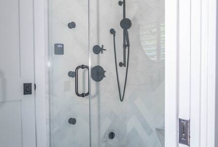 Mustard Seed with Private Dock - Austin, Texas